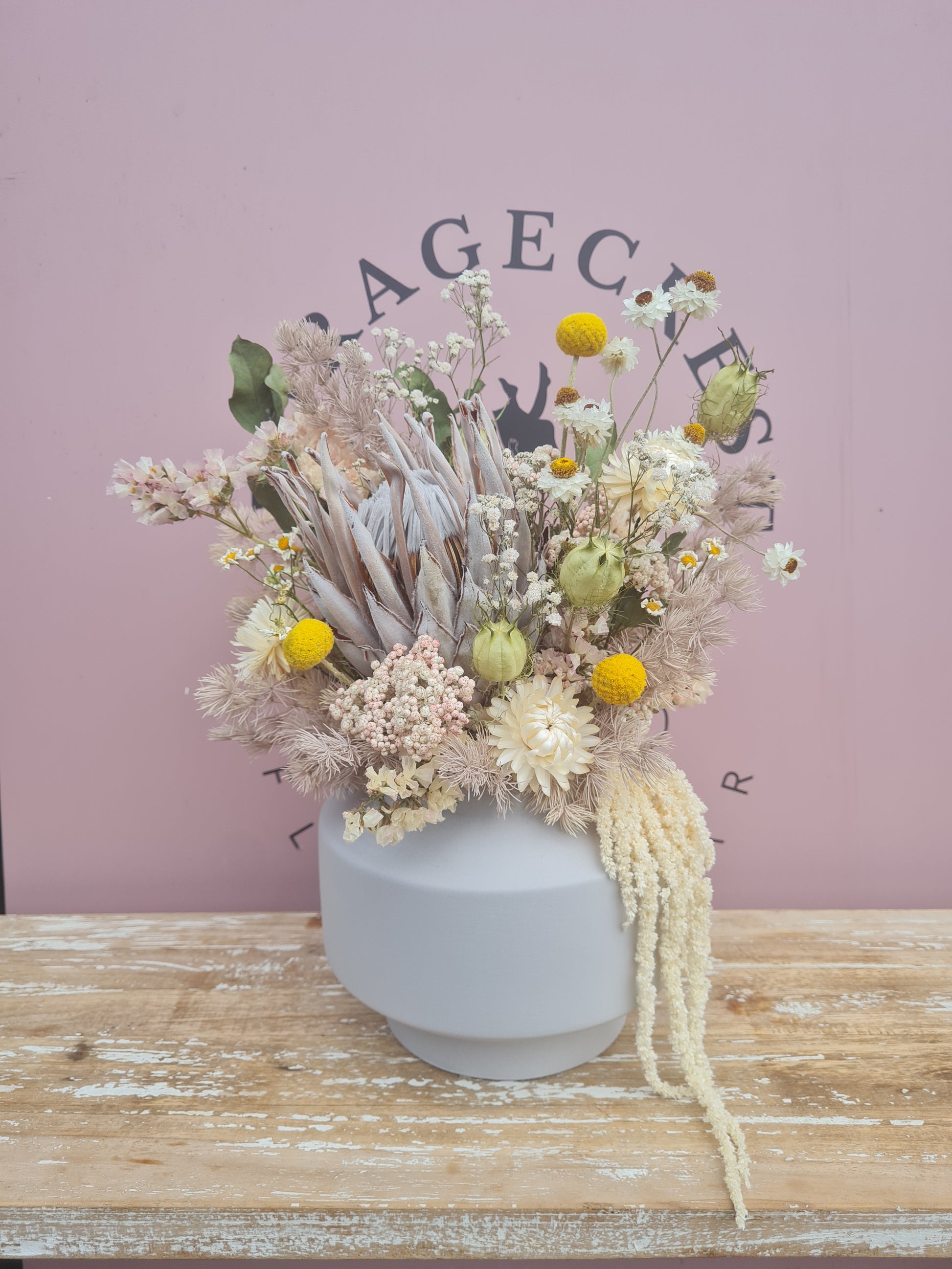 Daisy vase & bloom